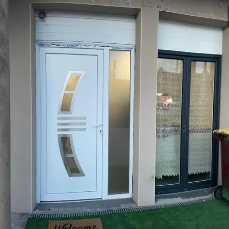 Maison Entière Proche Circuit Des 24