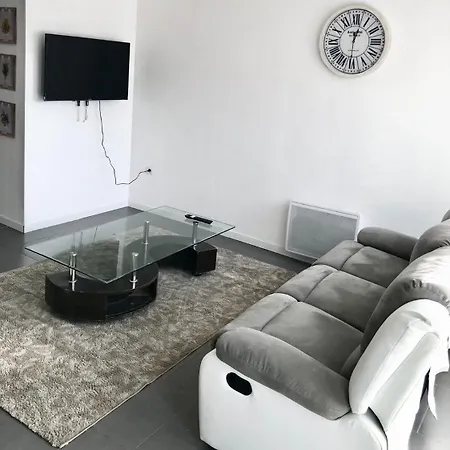 Maison Entière Proche Circuit Des 24 * Le Mans