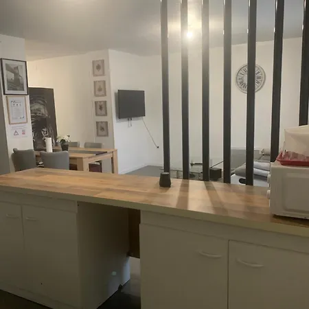 Maison Entiere Proche Circuit Des 24