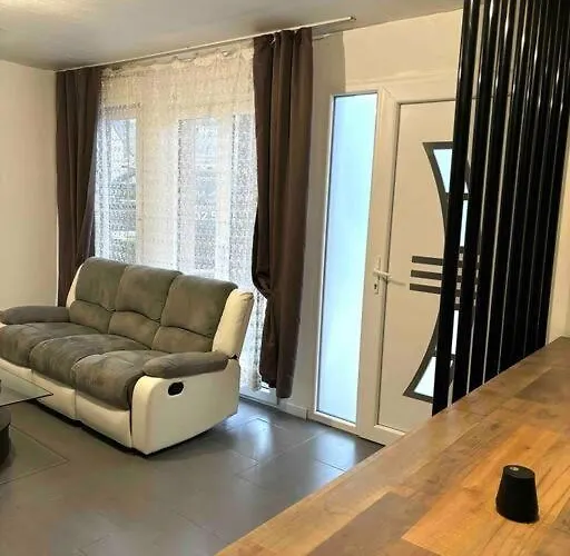 公寓 Maison Entiere Proche Circuit Des 24 *